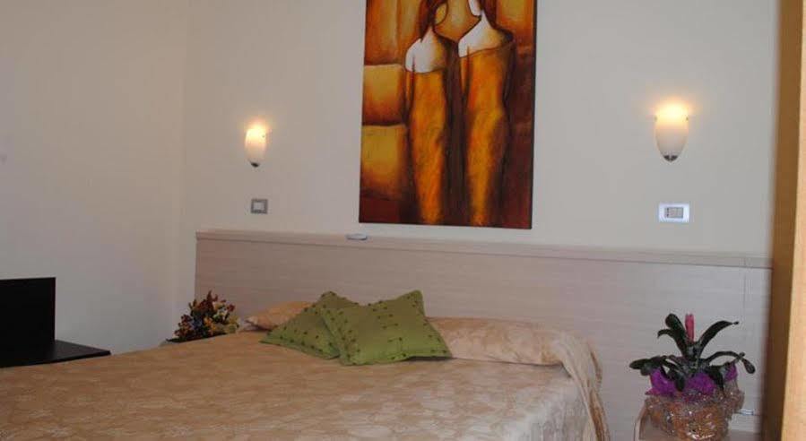 Hotel Centrale Syracuse Esterno foto